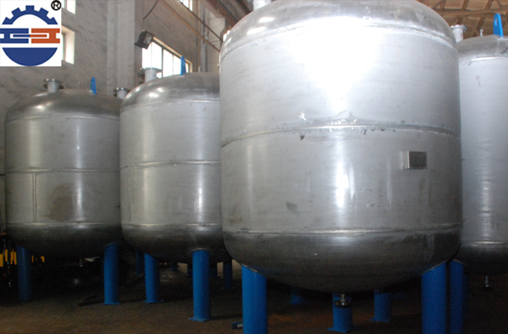 不銹鋼儲(chǔ)罐 不銹鋼儲(chǔ)罐