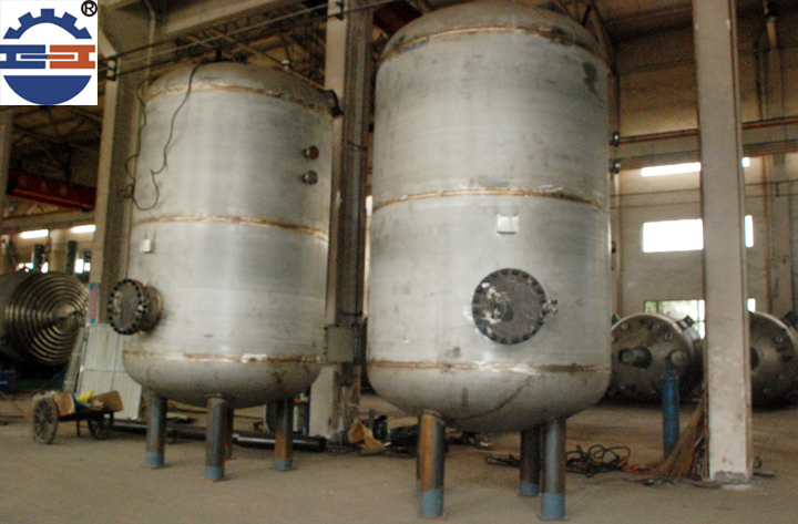 不銹鋼反應(yīng)釜 不銹鋼反應(yīng)釜