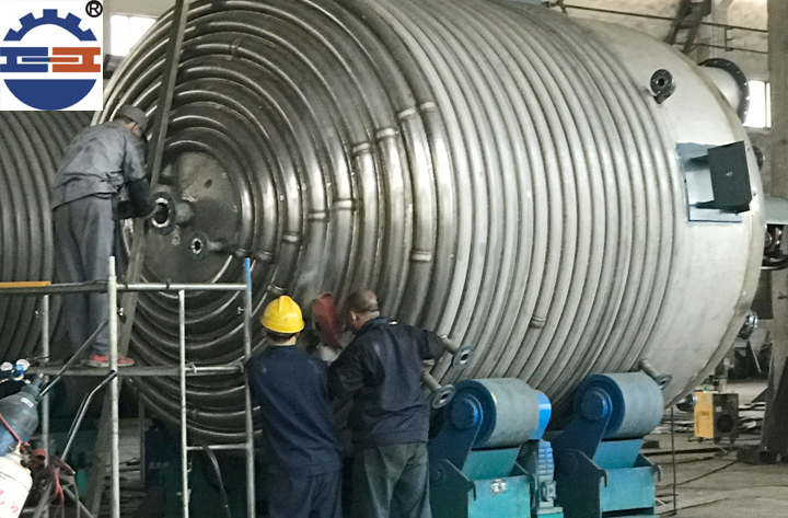 不銹鋼反應釜嚴防劣質 不銹鋼反應釜嚴防劣質